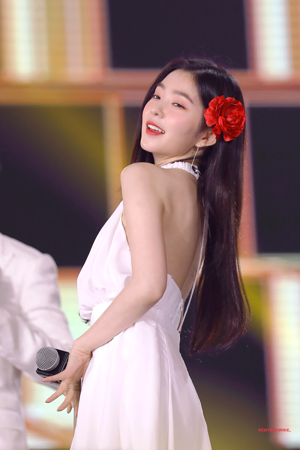 裴珠泫irene