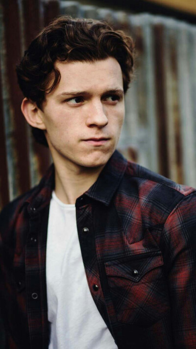 荷兰弟 tom holland 小蜘蛛