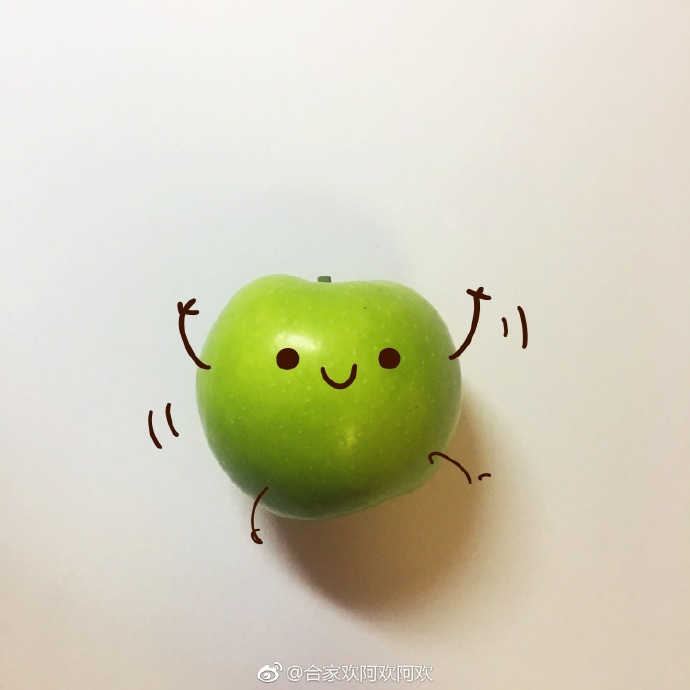 ( ω )欢欢摘的小苹果自带仙气…-堆糖,美好生活