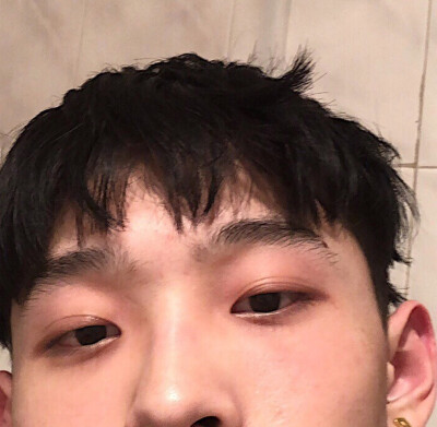 收集   点赞  评论  青年/青叔/温青/男头/男生头像 0 4 -优  发布