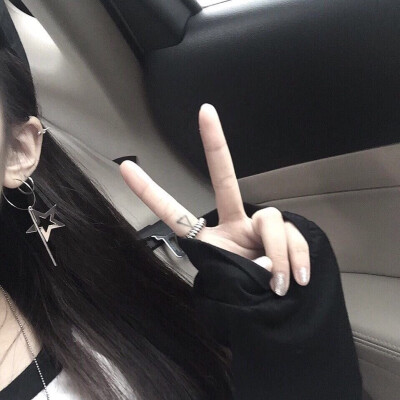 女头像局部