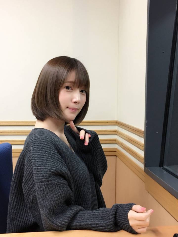 内田真礼