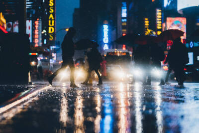 雨中街道