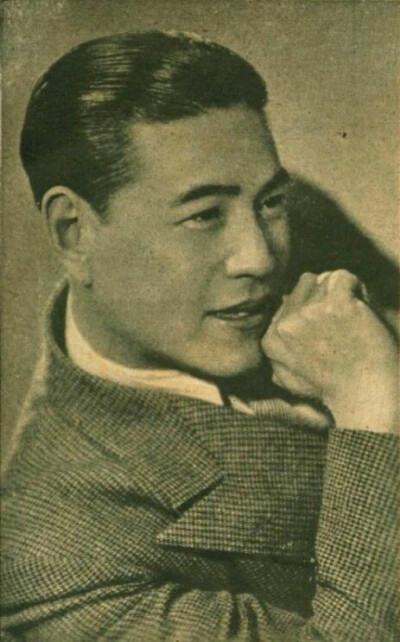 高占非 1934年《大晚报》中国明星选举,男明星中独占鳌头.