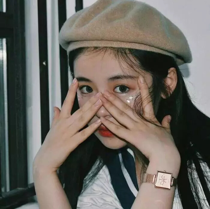 单身久了 感觉自己都有了仙气 ——女生头像