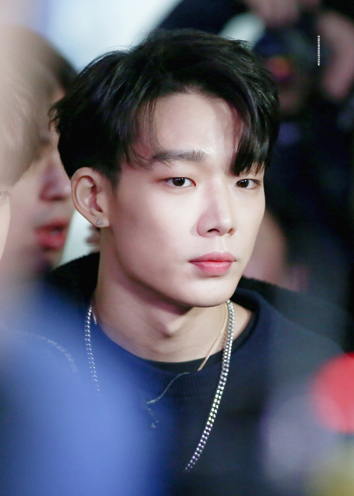 ikon. bobby cr.19951221_com