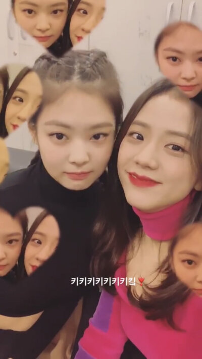jennie和jisoo的接吻照,jisoo和jennie亲嘴 blackpink金智秀jisoo金智妮jennie