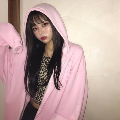 女生头像ins风