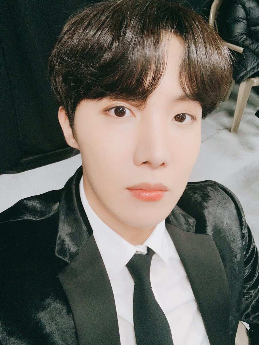 郑号锡(j-hope)