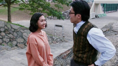 周星驰和朱茵逃学威龙