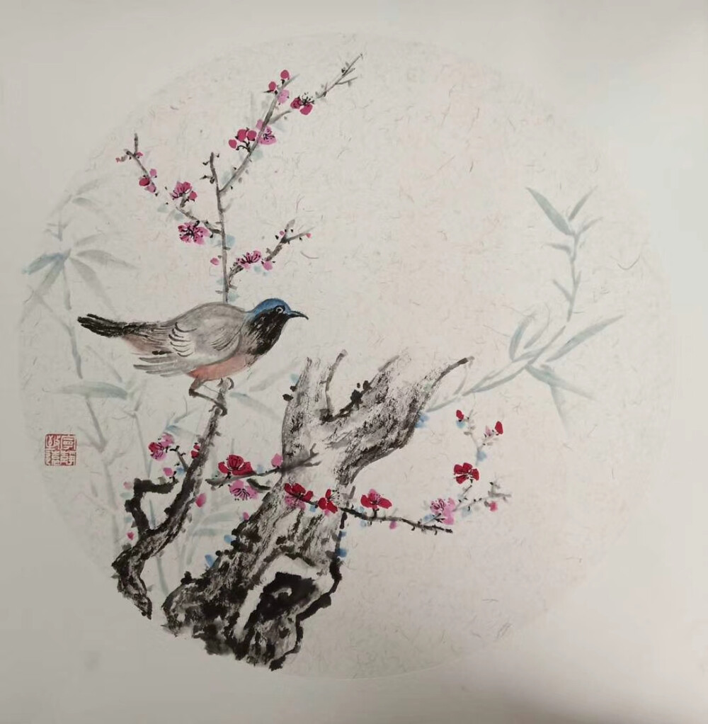 平时画一些国画(山水,花鸟)及其他画种作品.