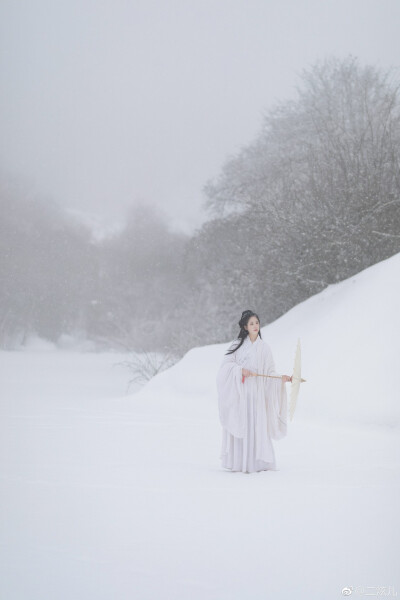 汉服,下雪