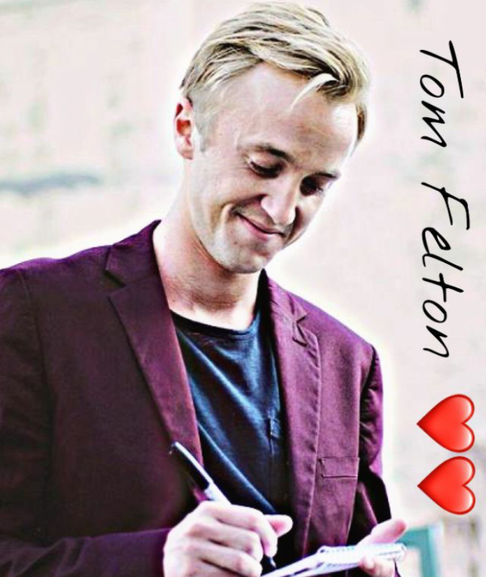 是宇宙第一甜的tom felton(德拉科 费尔顿)