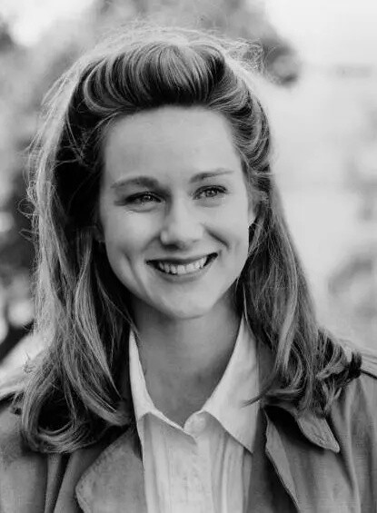 laura linney