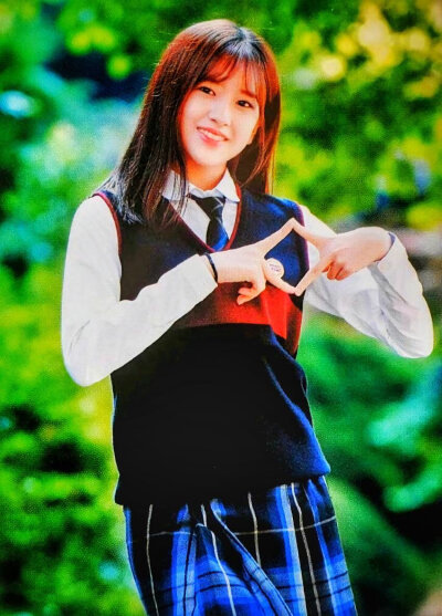 izone/安兪真/安宥真/安狗狗/yujin/小真/小安/安真/iz*one