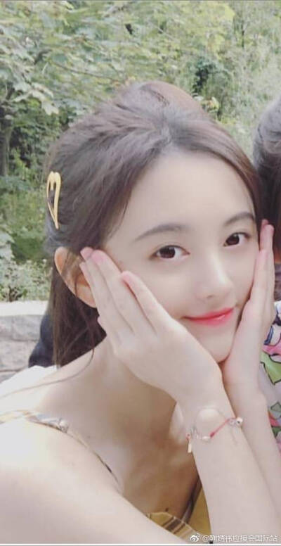 鞠婧祎对镜自拍 - 堆糖,美图壁纸兴趣社区