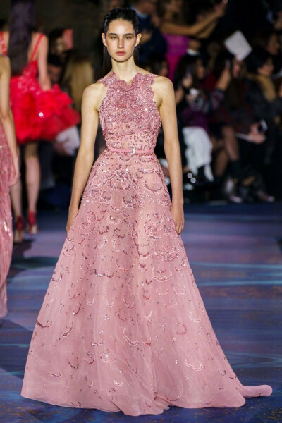 by爱喝可乐的古娜小姐 zuhair murad 2019春夏高定系列发布秀