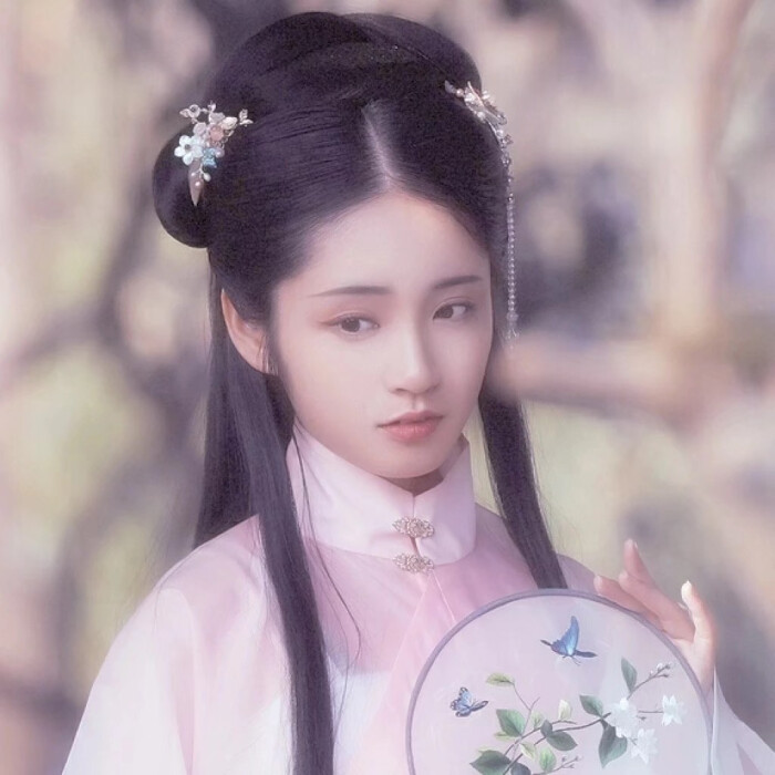 我遇见你 在烟雾袅袅 在浮生清欢