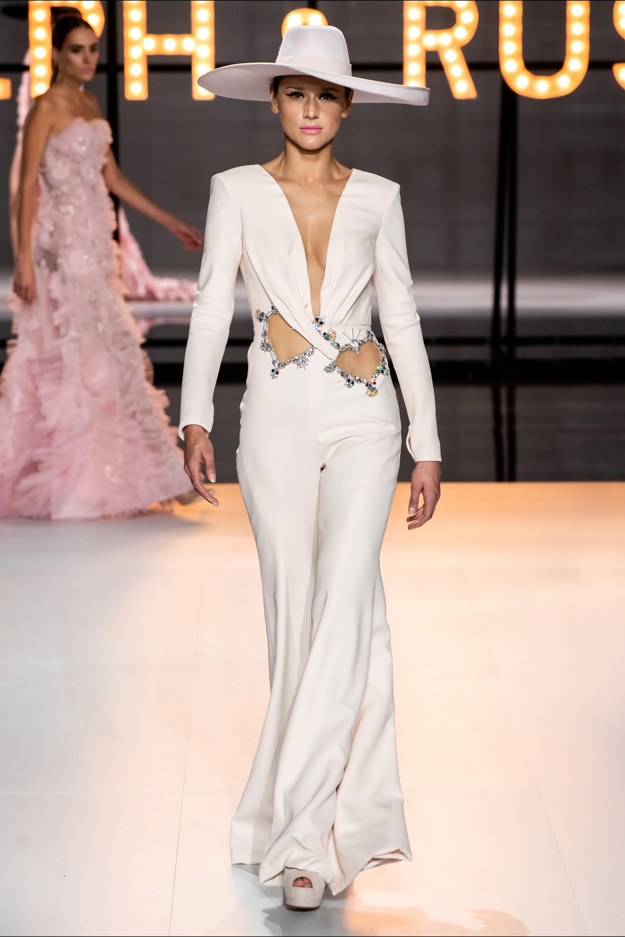 ralph & russo 2019巴黎春夏高级定制发布秀