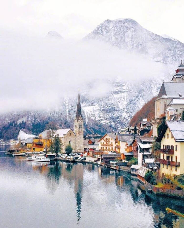 世界上最美的湖畔小镇 奥地利Hallstatt