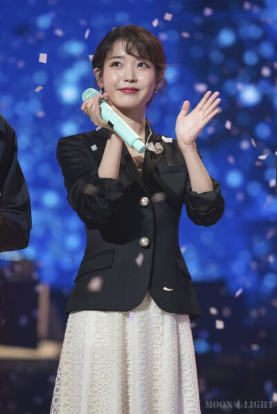 全世界最好的国民女神 iu 李智恩 小姐姐 #壁纸 #头像