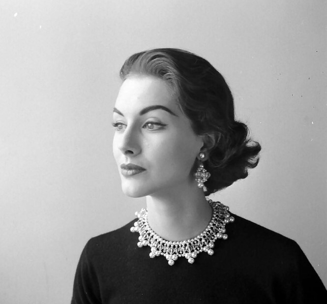 1952年,名模南希·贝尔格(nancy berg).(摄影:nina leen)