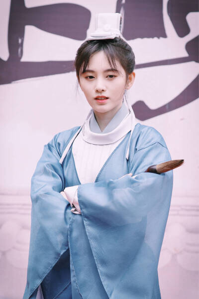 鞠婧祎.雪文曦.