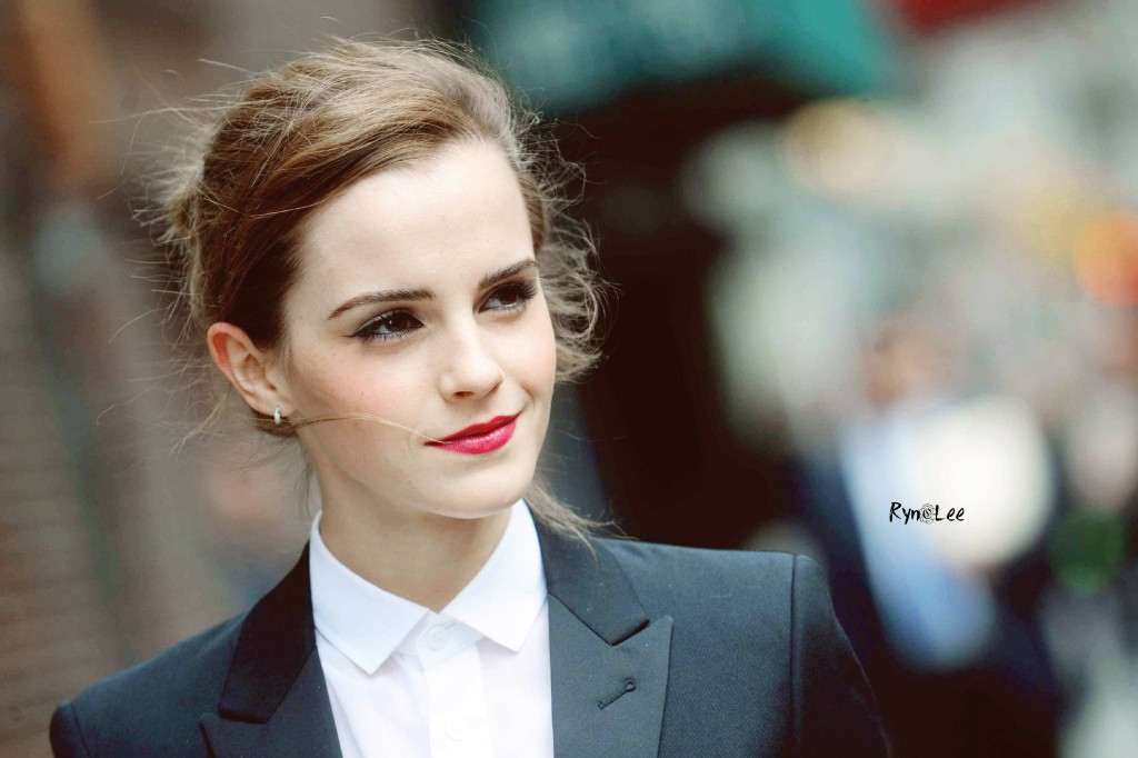 这套西装怎么看都是神仙啊!emmawatson