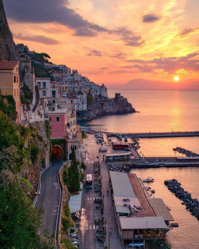 夕阳西下的海岸 堆糖 美图壁纸兴趣社区 夕阳西下的海岸 堆糖 美图壁纸兴趣社区