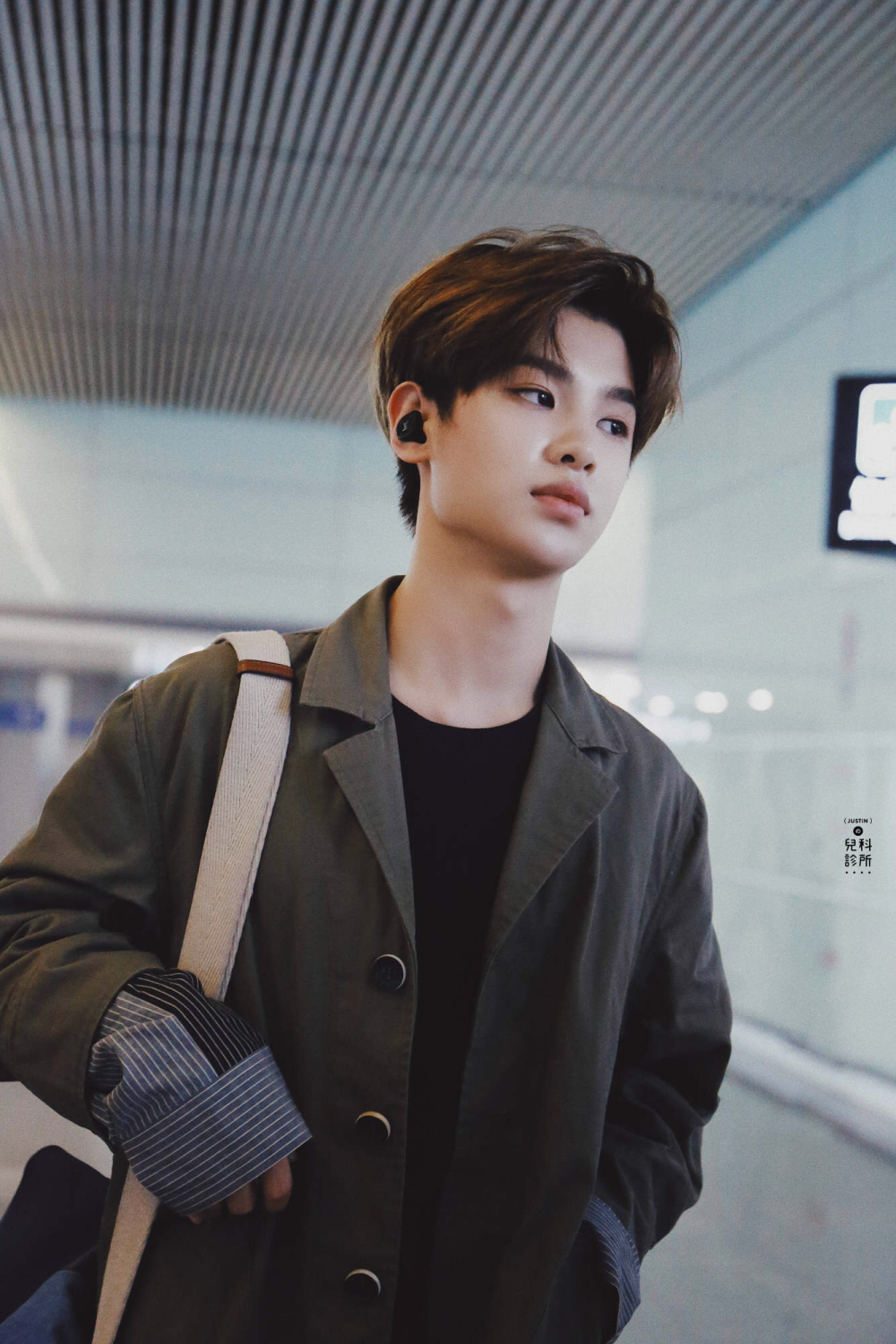 justin黄明昊