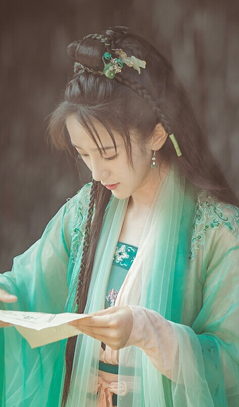 《新白娘子传奇》【小青】肖燕