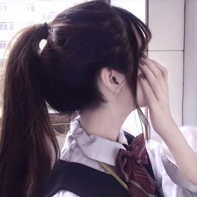 真人头像女生紫色系