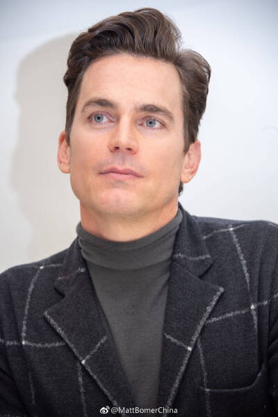 孔雀 马特波莫 mattbomer