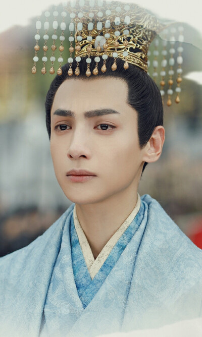 罗云熙——容齐