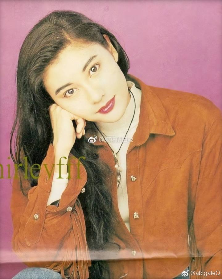 李嘉欣 