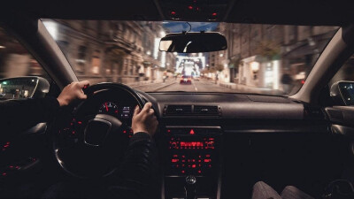 截图~橙光素材~场景~车内~开车