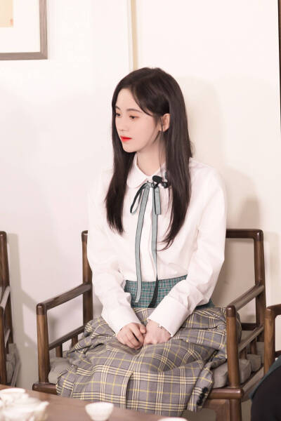 鞠婧祎