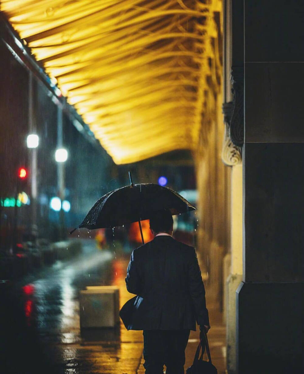 雨夜