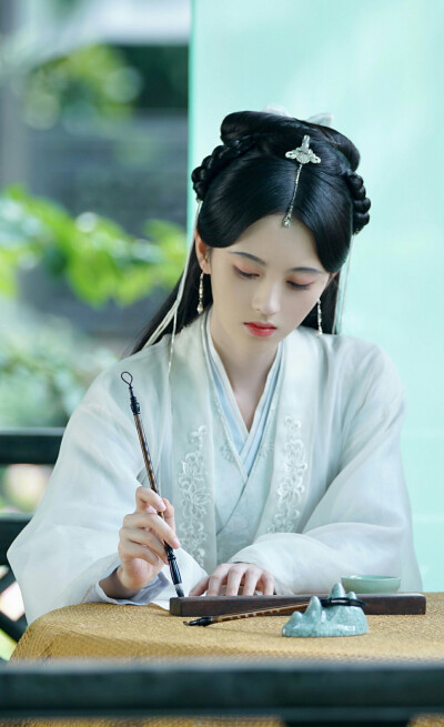 《新白娘子传奇》【白素贞】鞠婧祎