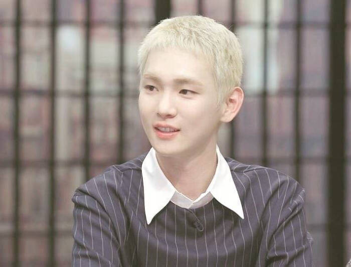 shinee 老三 金起范 key 大邱小漂亮