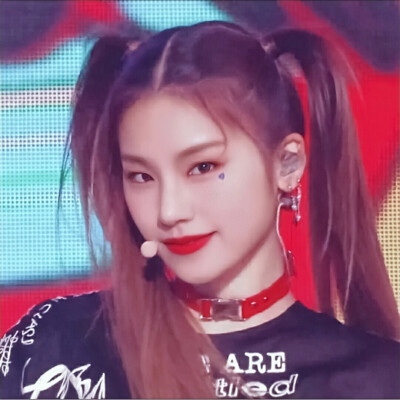 itzy 黄礼志 自制头像二传二改均cr.筱沐原截cr.许明鹤