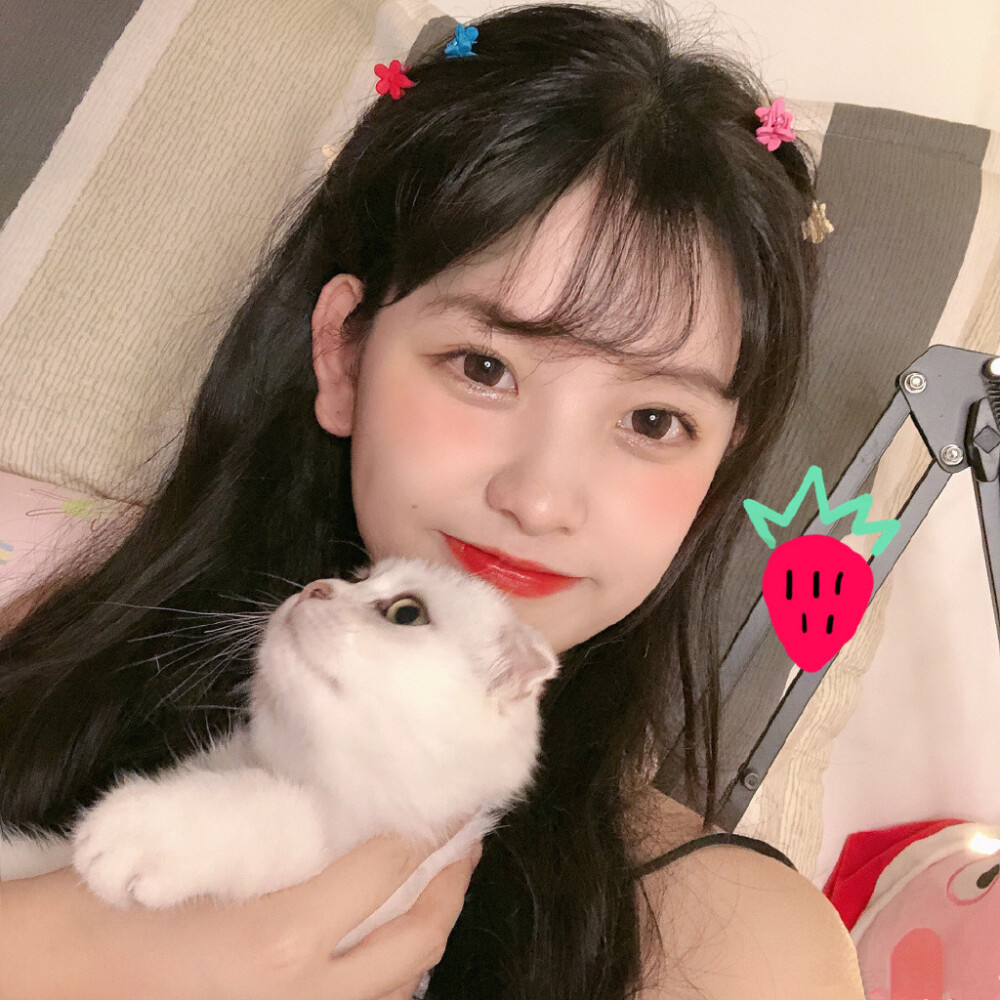 雨天:小清新女头像
