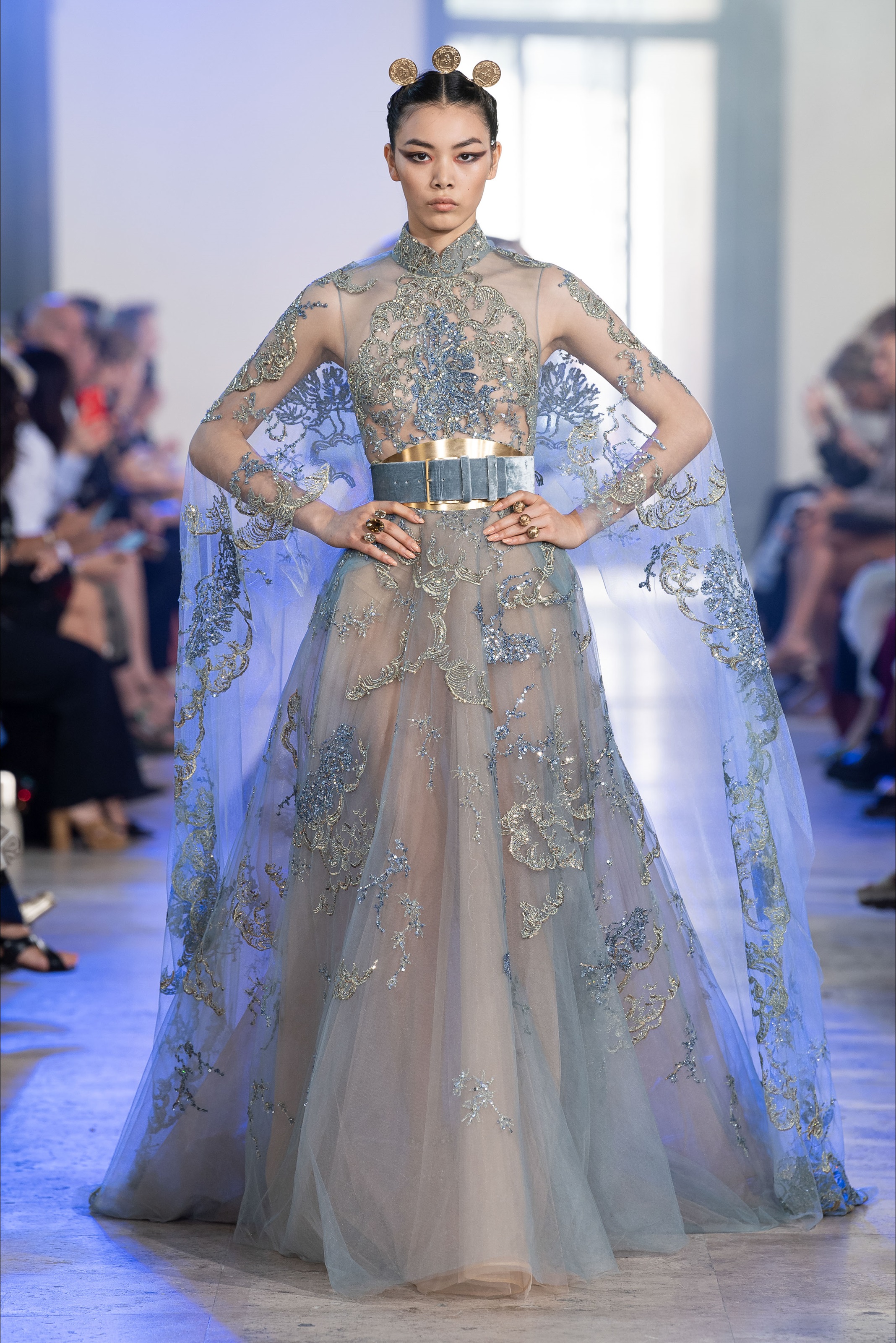 elie saab(艾莉·萨博)2019秋冬巴黎高级定制时装秀