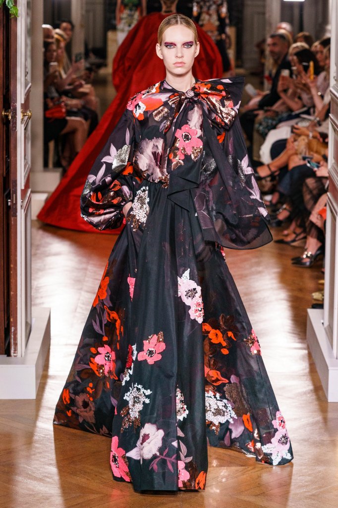 华伦天奴 valentino 2019/20秋冬高级定制秀