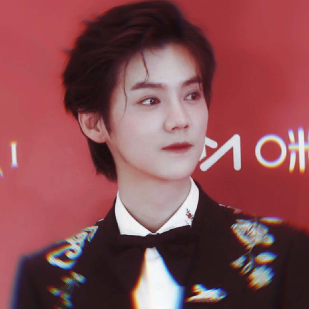 今天也被鹿哈的美貌秒到了