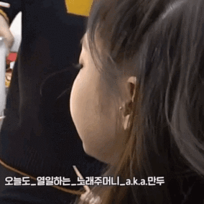 jennie的小新脸,敲可爱