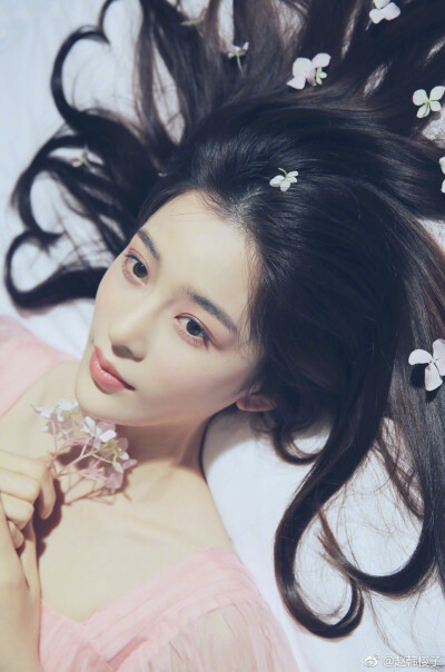 赵韩樱子.
