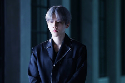 baekhyun "un village" mv behind photos 边伯贤 baekhyun exo#weare