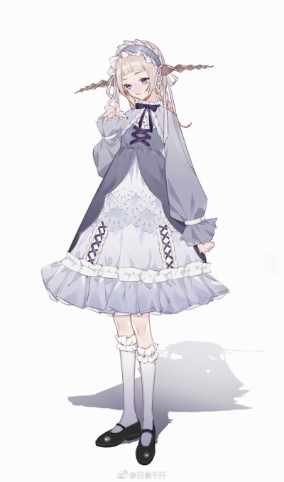 二次元少女全身彩铅