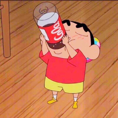 蜡笔小新画画头像